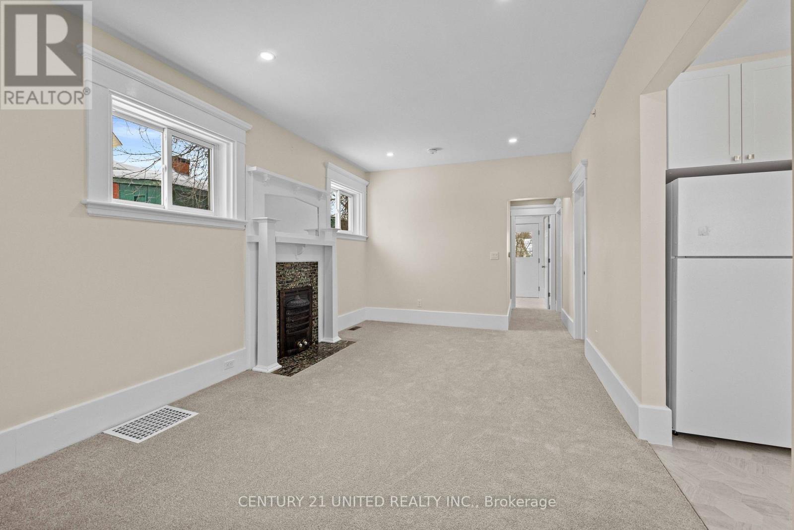 375 Downie Street, Peterborough (Town Ward 3), Ontario  K9H 4J4 - Photo 12 - X13130030