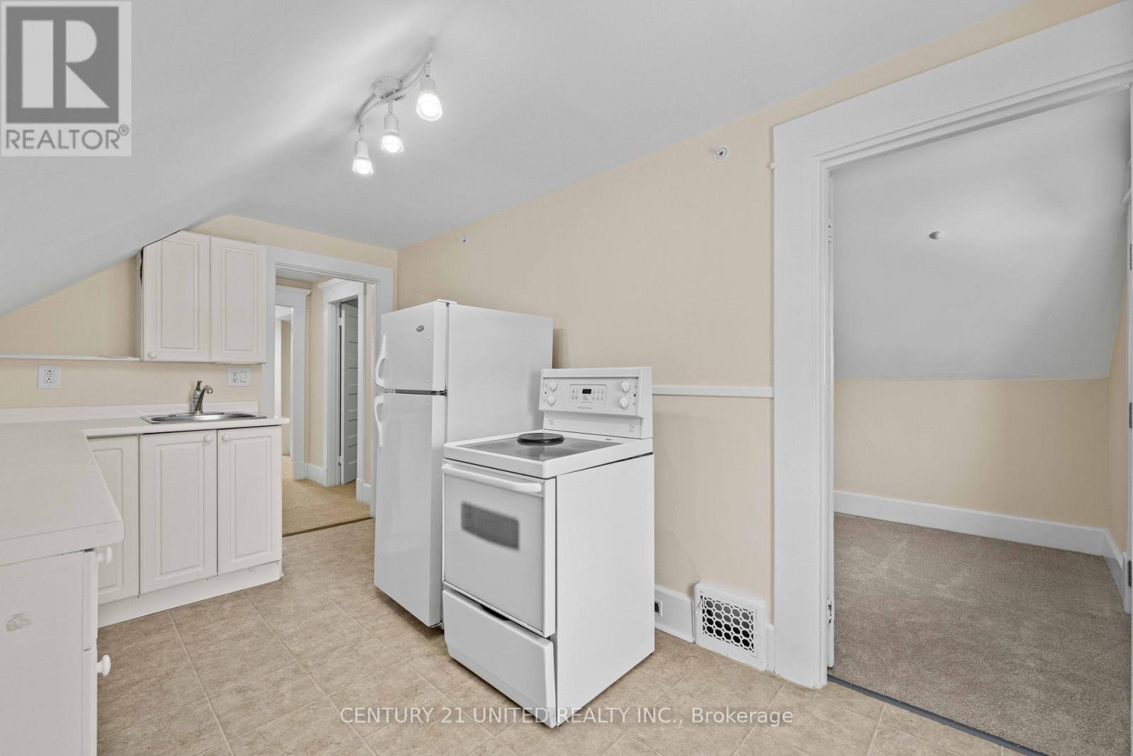 375 Downie Street, Peterborough (Town Ward 3), Ontario  K9H 4J4 - Photo 33 - X13130030