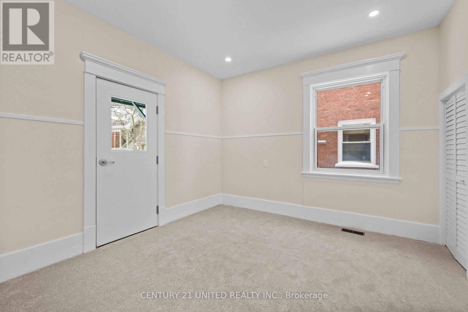 375 Downie Street, Peterborough (Town Ward 3), Ontario  K9H 4J4 - Photo 6 - X13130030