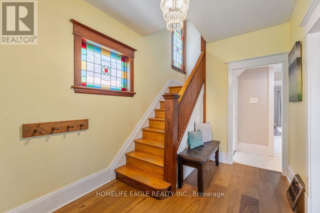 54 Wellington Street, Kawartha Lakes (Lindsay), Ontario  K9V 3N5 - Photo 4 - X13129994