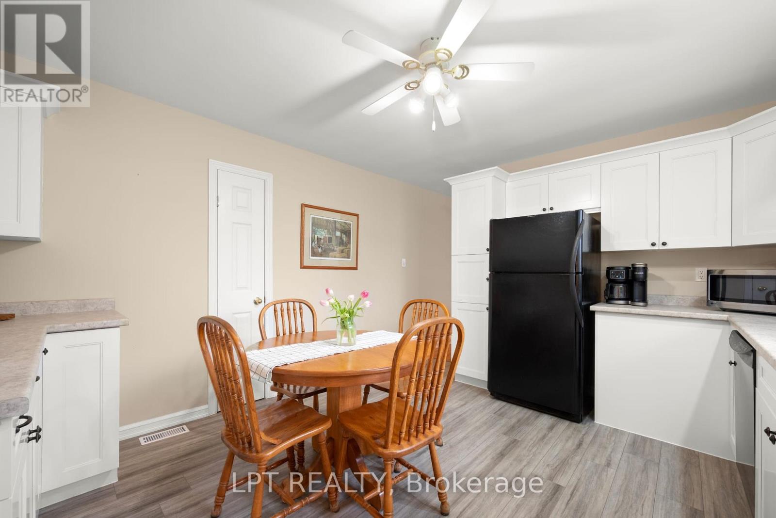 56 St. Patrick Street, Kawartha Lakes (Lindsay), Ontario  K9V 1R5 - Photo 6 - X13131088