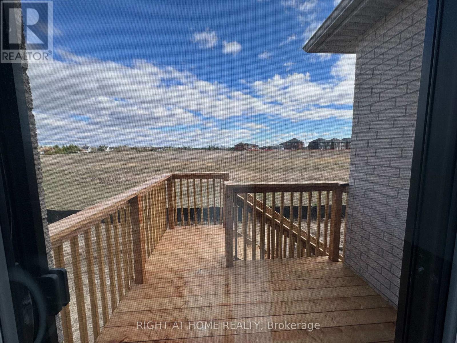 62 Debois St Main Unit Street, Kawartha Lakes (Lindsay), Ontario  K9V 6A9 - Photo 16 - X13131404