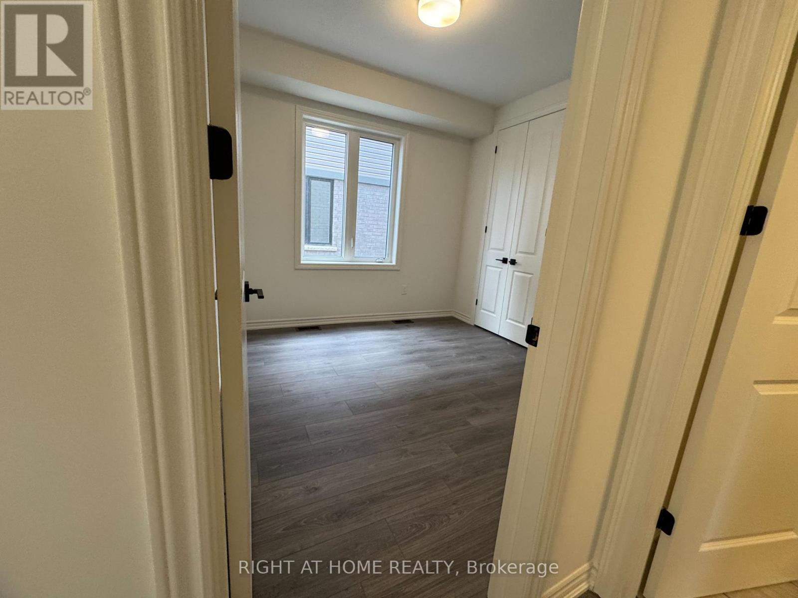 62 Debois St Main Unit Street, Kawartha Lakes (Lindsay), Ontario  K9V 6A9 - Photo 27 - X13131404