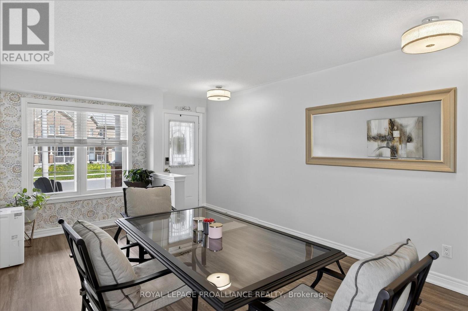 61 Briggs Grove, Peterborough (Monaghan Ward 2), Ontario  K9J 0H3 - Photo 6 - X13131976