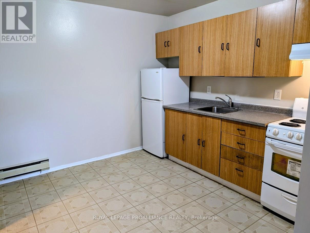 27 - 1837 Lansdowne Street W, Peterborough (Otonabee Ward 1), Ontario  K9K 1R4 - Photo 3 - X13131986