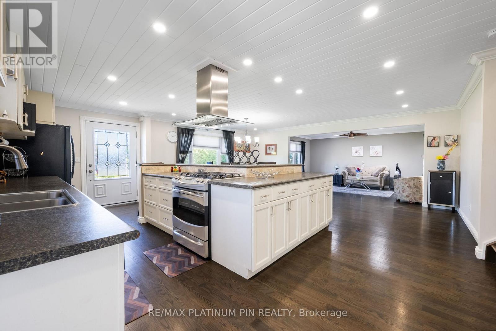 21 Longfield Drive, Kawartha Lakes (Manvers), Ontario  L0A 1A0 - Photo 4 - X13131932