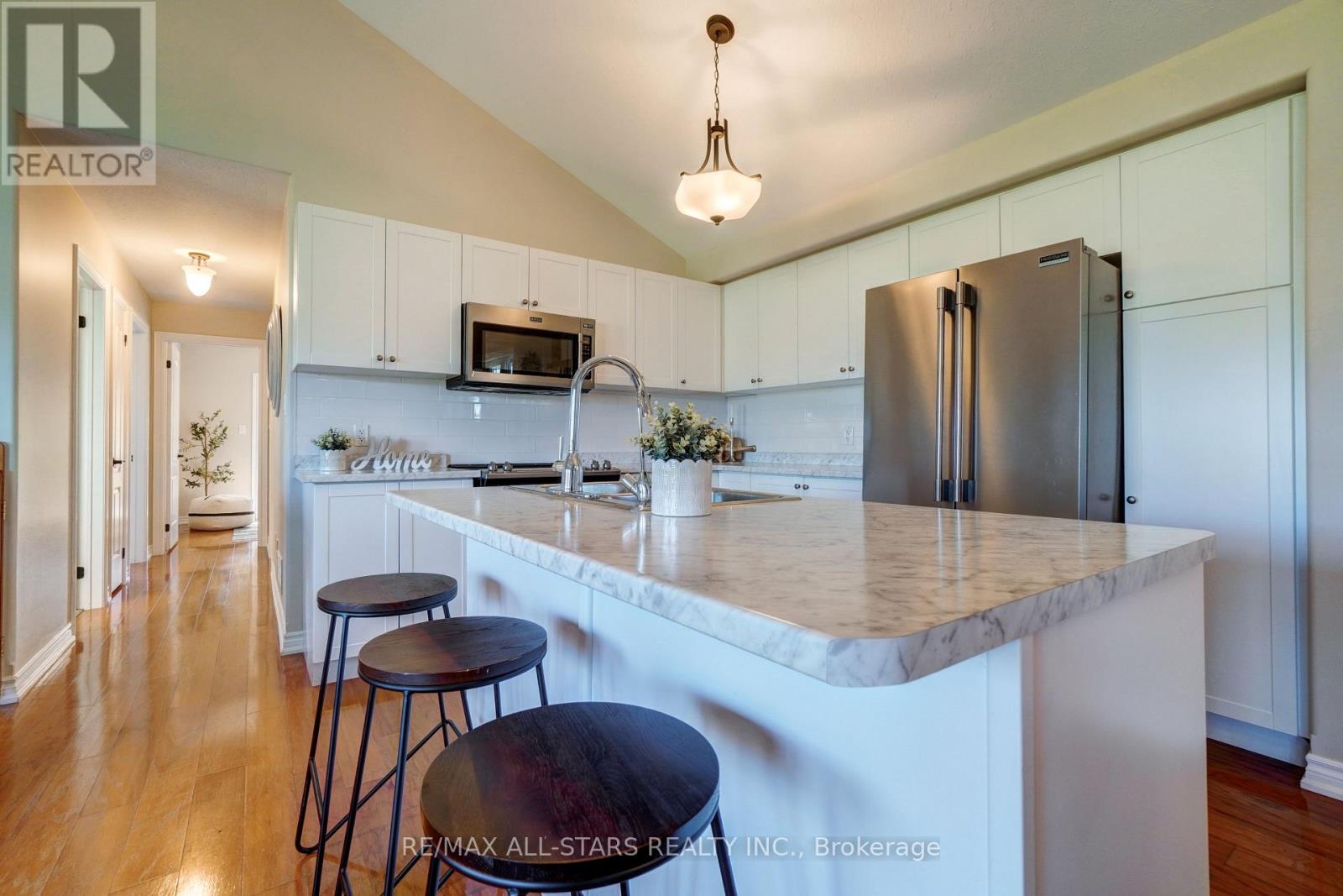 14 Laurent Boulevard, Kawartha Lakes (Lindsay), Ontario  K9V 6G3 - Photo 14 - X13132198