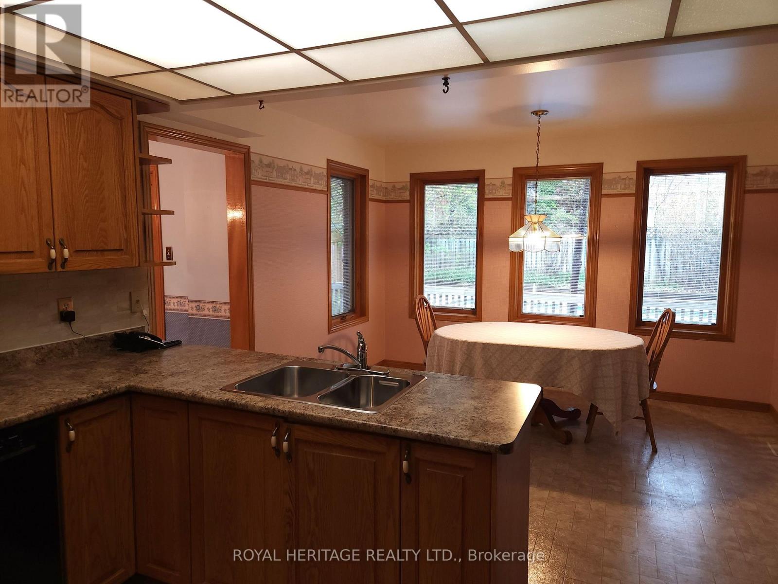 1534 Scollard Crescent, Peterborough (Ashburnham Ward 4), Ontario  K9H 7L1 - Photo 11 - X13132290