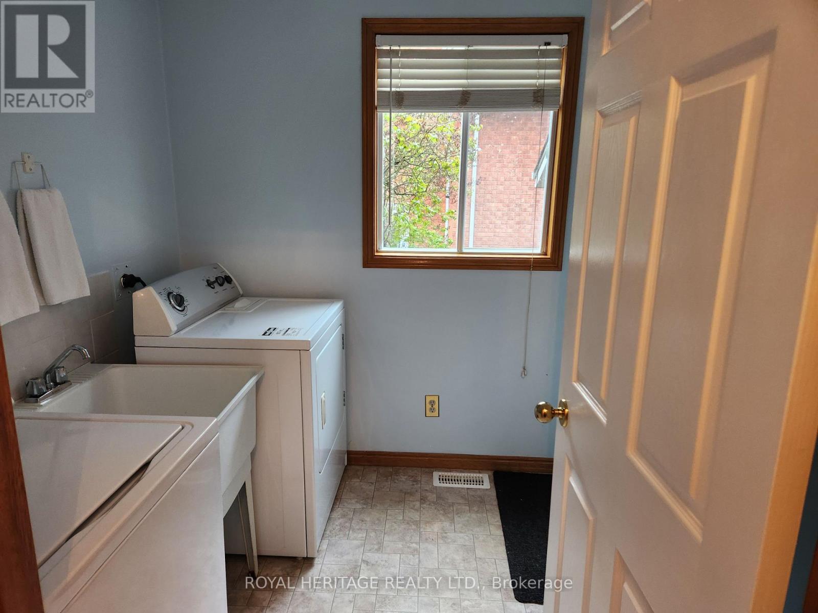 1534 Scollard Crescent, Peterborough (Ashburnham Ward 4), Ontario  K9H 7L1 - Photo 18 - X13132290