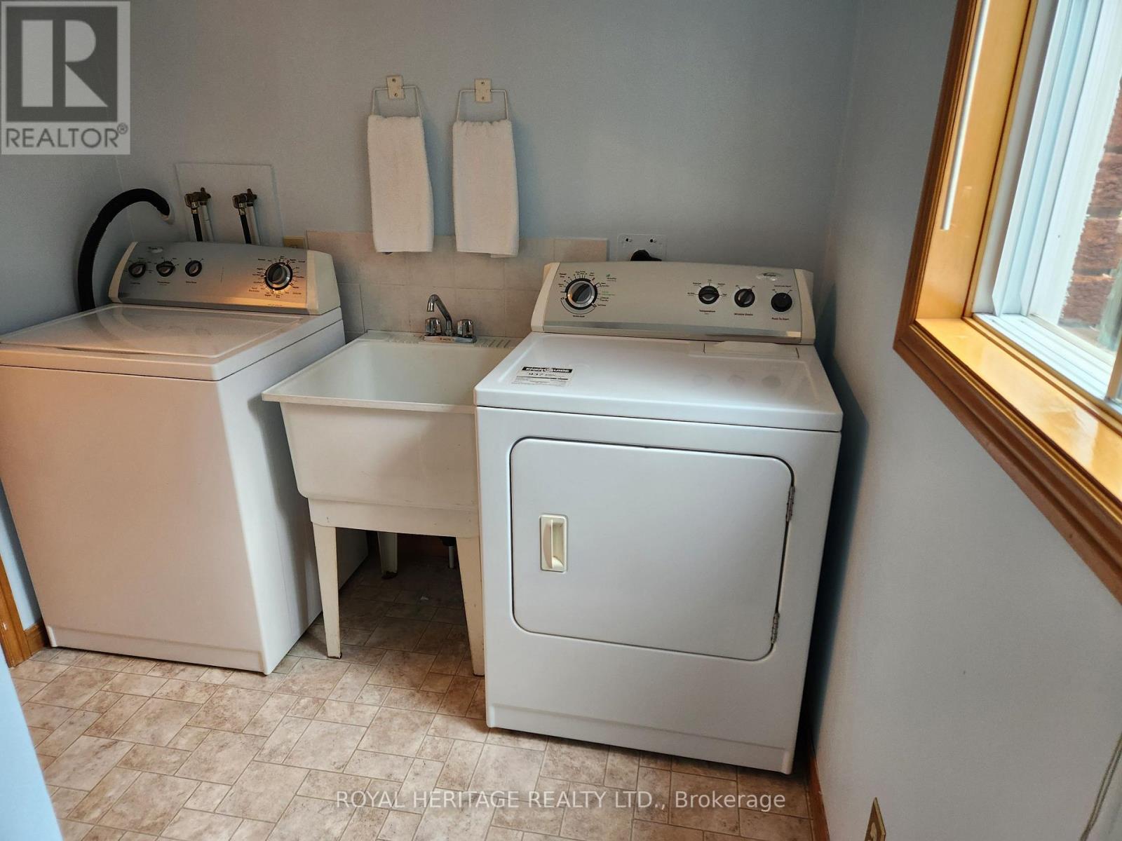 1534 Scollard Crescent, Peterborough (Ashburnham Ward 4), Ontario  K9H 7L1 - Photo 19 - X13132290