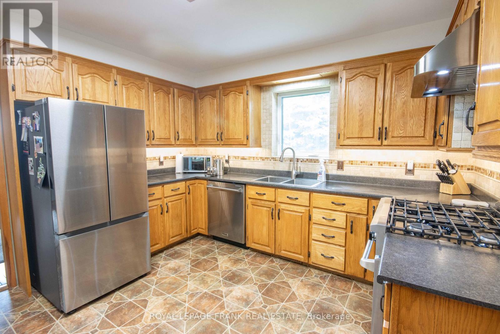 497 Mooney Road, Hastings Highlands (Monteagle Ward), Ontario  K0L 1C0 - Photo 12 - X13132478