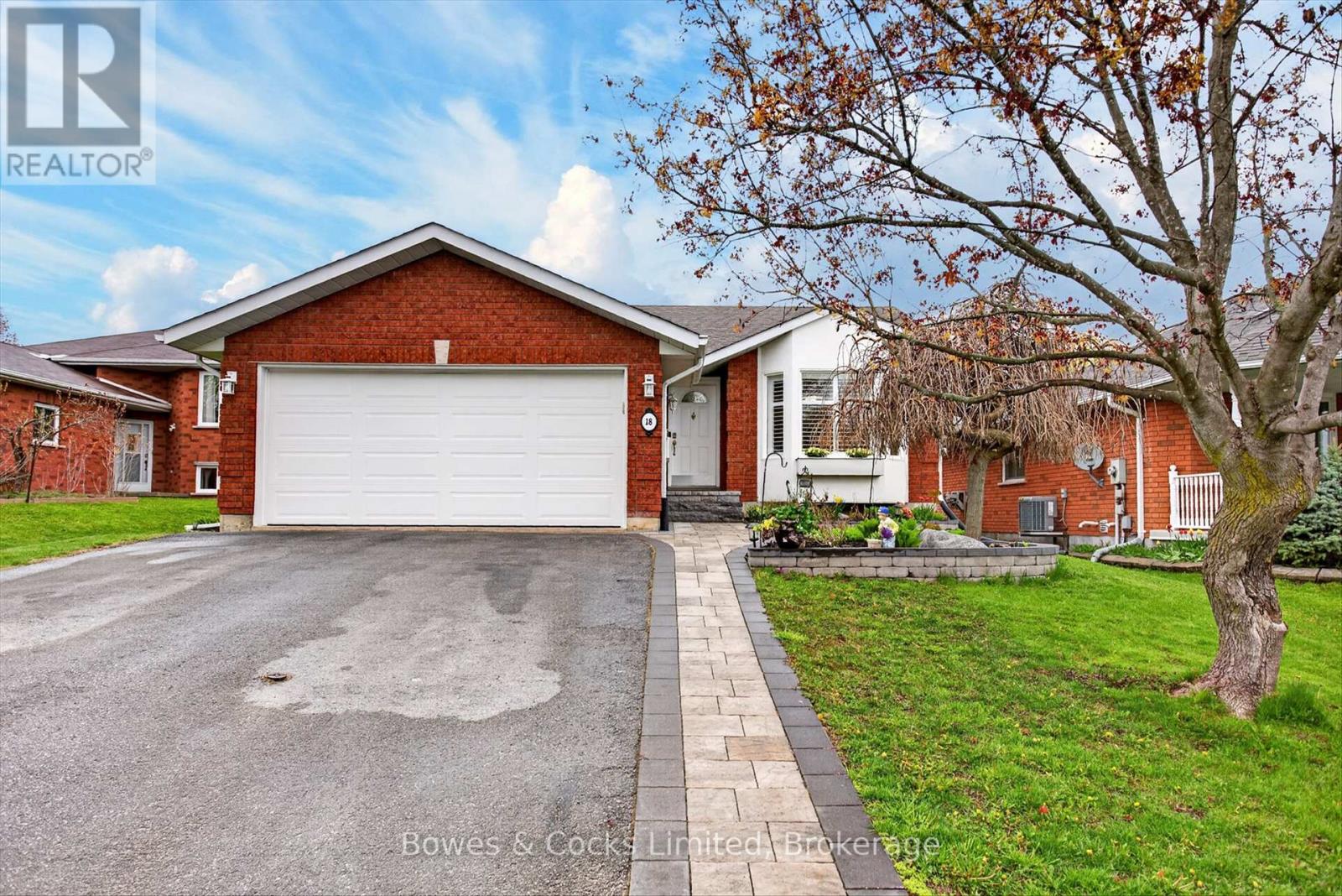 18 Wintergreen Court, Peterborough (Monaghan Ward 2), Ontario  K9K 2J8 - Photo 2 - X13132804