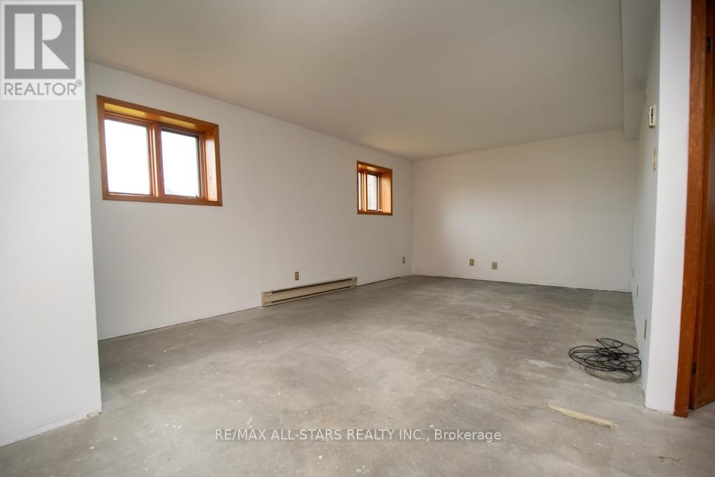70 Hillhead Road, Kawartha Lakes (Ops), Ontario  K0L 2X0 - Photo 30 - X13133038