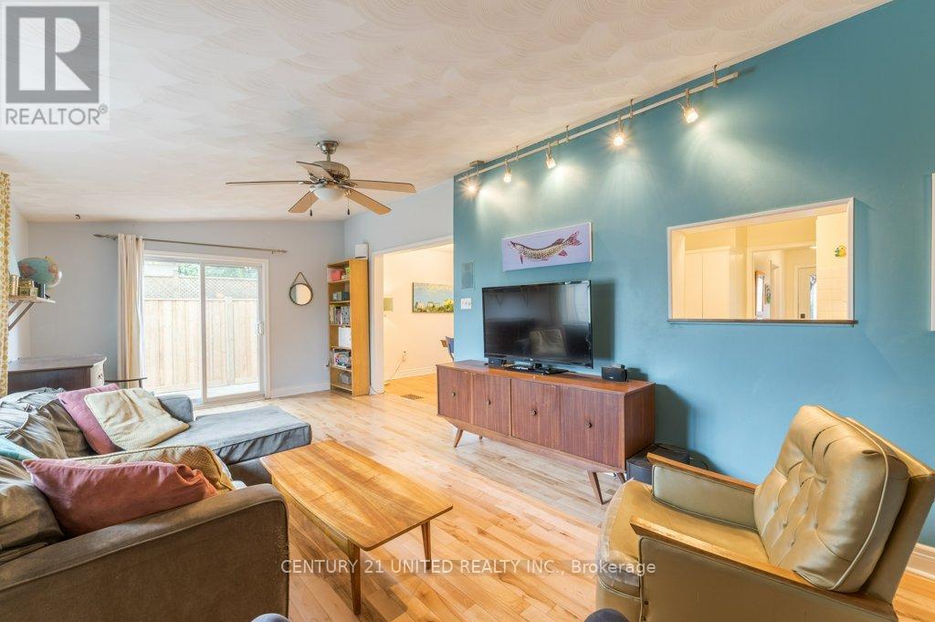 302 Mason Avenue, Peterborough (Northcrest Ward 5), Ontario  K9H 4W5 - Photo 10 - X13133530