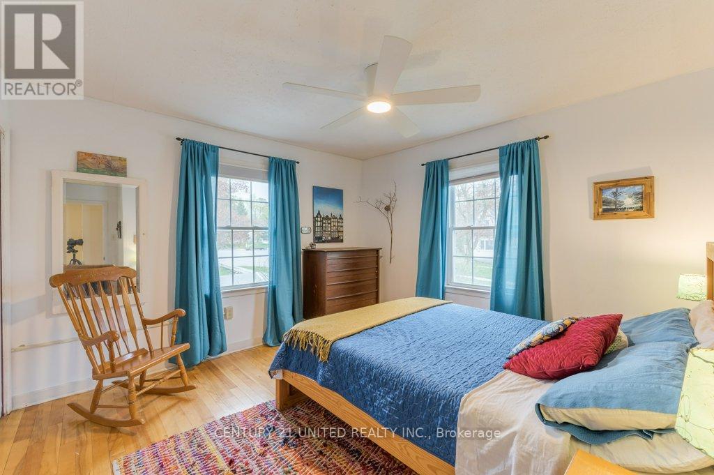 302 Mason Avenue, Peterborough (Northcrest Ward 5), Ontario  K9H 4W5 - Photo 23 - X13133530