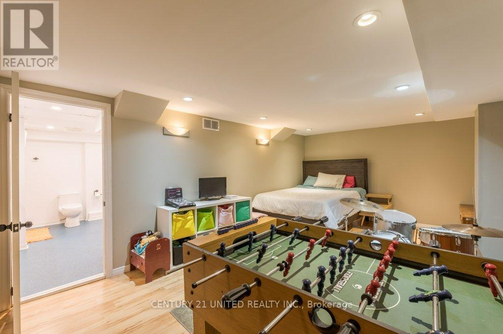 302 Mason Avenue, Peterborough (Northcrest Ward 5), Ontario  K9H 4W5 - Photo 35 - X13133530