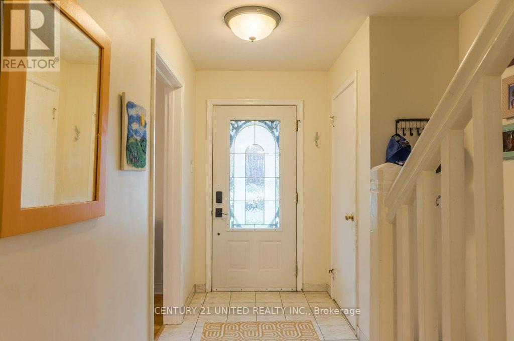 302 Mason Avenue, Peterborough (Northcrest Ward 5), Ontario  K9H 4W5 - Photo 6 - X13133530