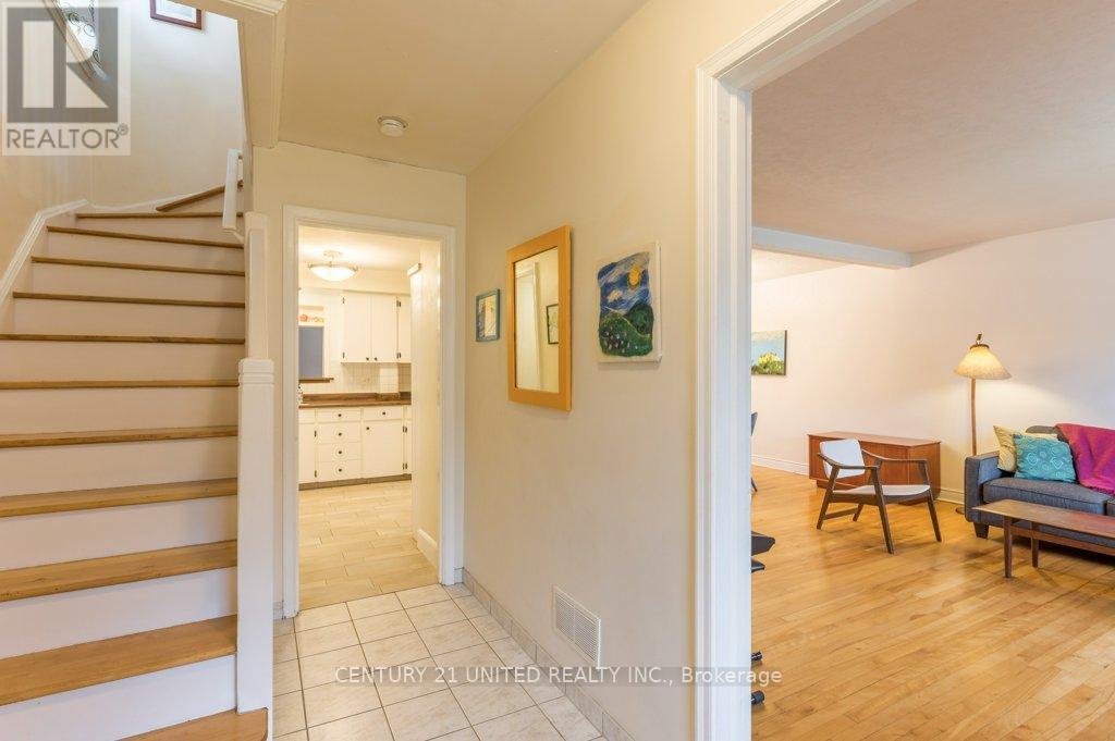 302 Mason Avenue, Peterborough (Northcrest Ward 5), Ontario  K9H 4W5 - Photo 7 - X13133530