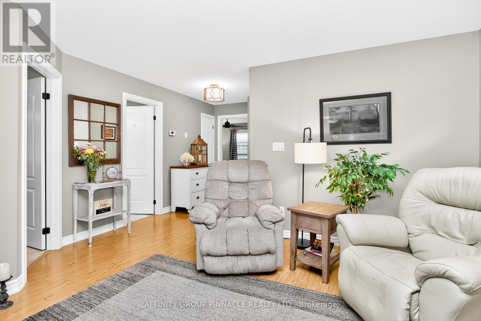 66 Laurent Boulevard, Kawartha Lakes (Lindsay), Ontario  K9V 6J7 - Photo 10 - X13133760