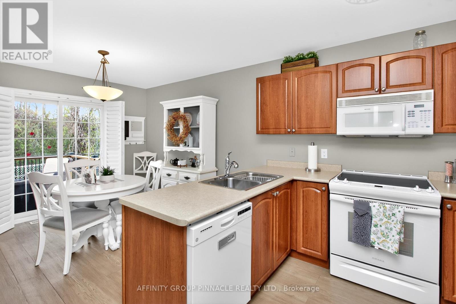 66 Laurent Boulevard, Kawartha Lakes (Lindsay), Ontario  K9V 6J7 - Photo 11 - X13133760