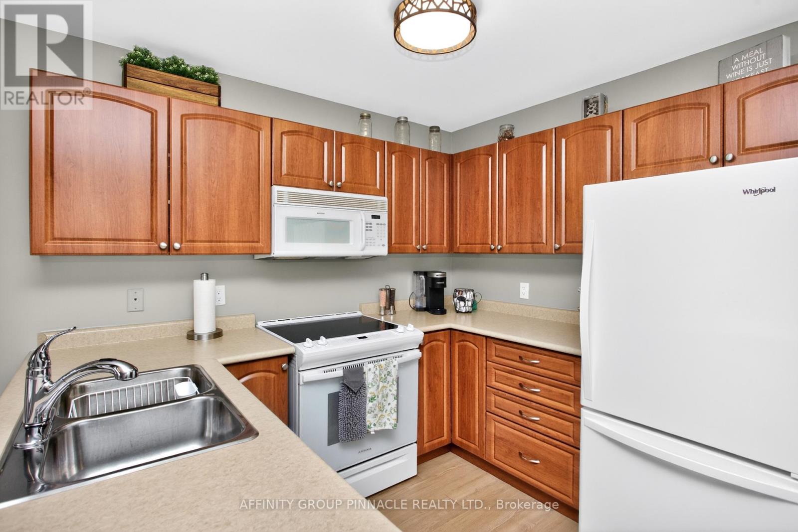 66 Laurent Boulevard, Kawartha Lakes (Lindsay), Ontario  K9V 6J7 - Photo 12 - X13133760
