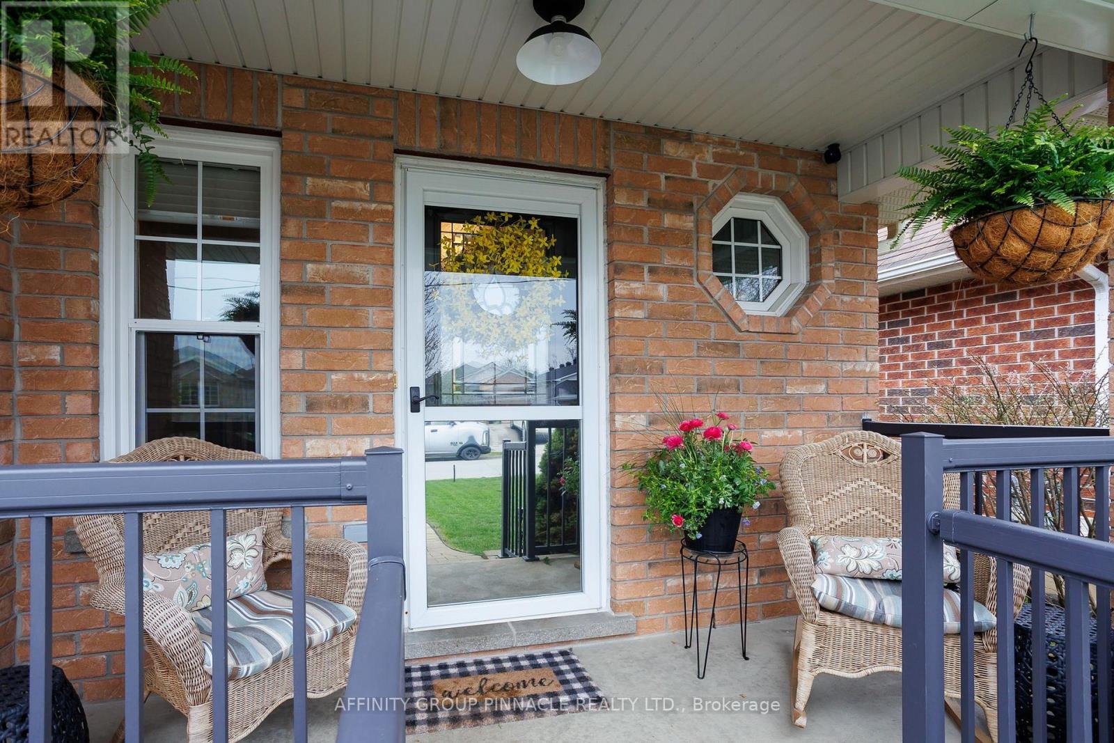 66 Laurent Boulevard, Kawartha Lakes (Lindsay), Ontario  K9V 6J7 - Photo 4 - X13133760