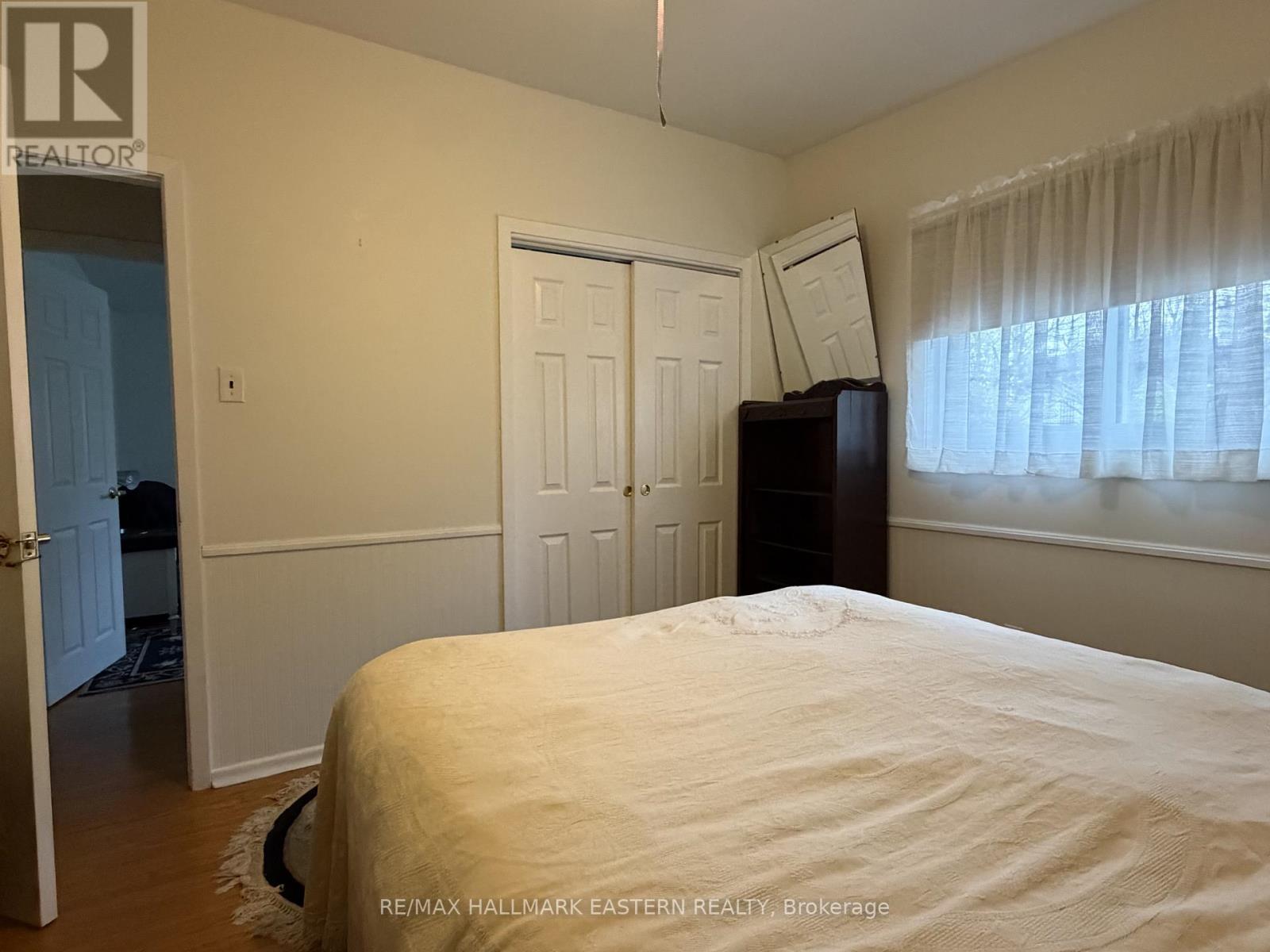 276 Greenlawn Avenue, Peterborough (Northcrest Ward 5), Ontario  K9H 5K8 - Photo 12 - X13134396