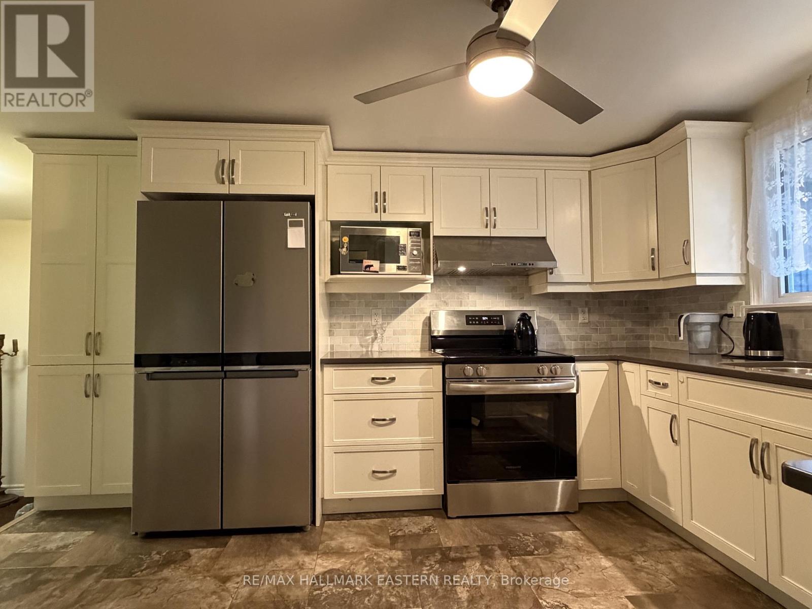 276 Greenlawn Avenue, Peterborough (Northcrest Ward 5), Ontario  K9H 5K8 - Photo 6 - X13134396