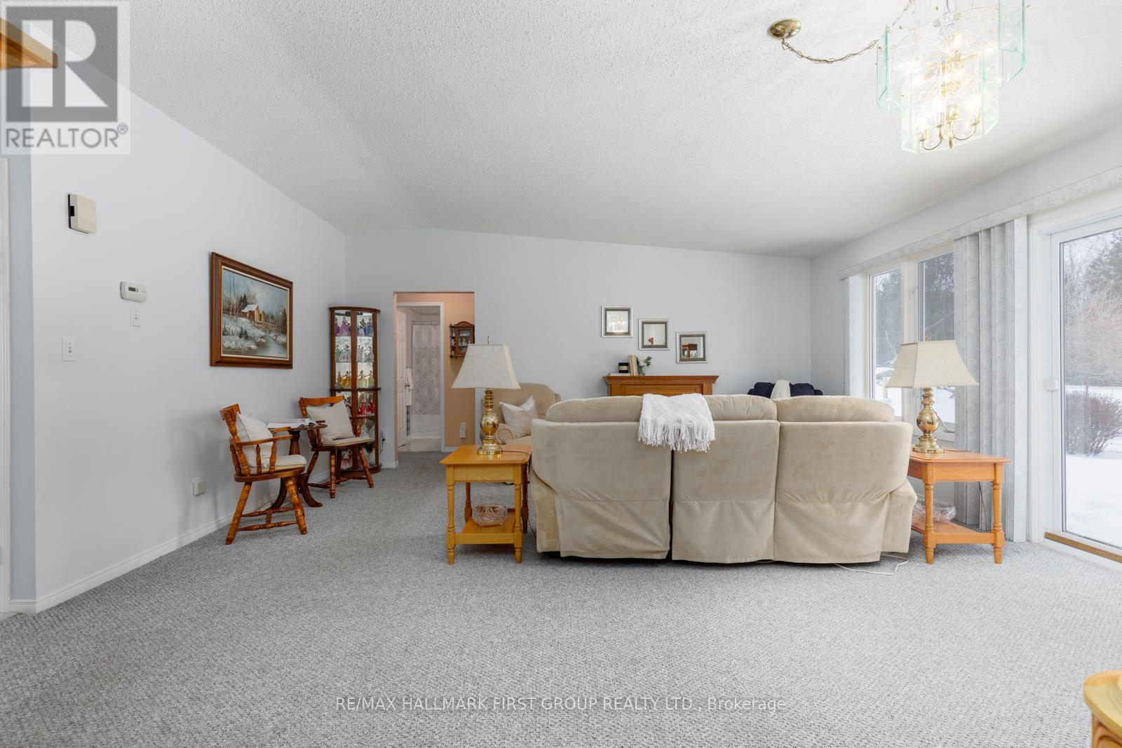 5a Fairway Drive, Clarington (Bowmanville), Ontario  L1B 1B6 - Photo 12 - E13134366