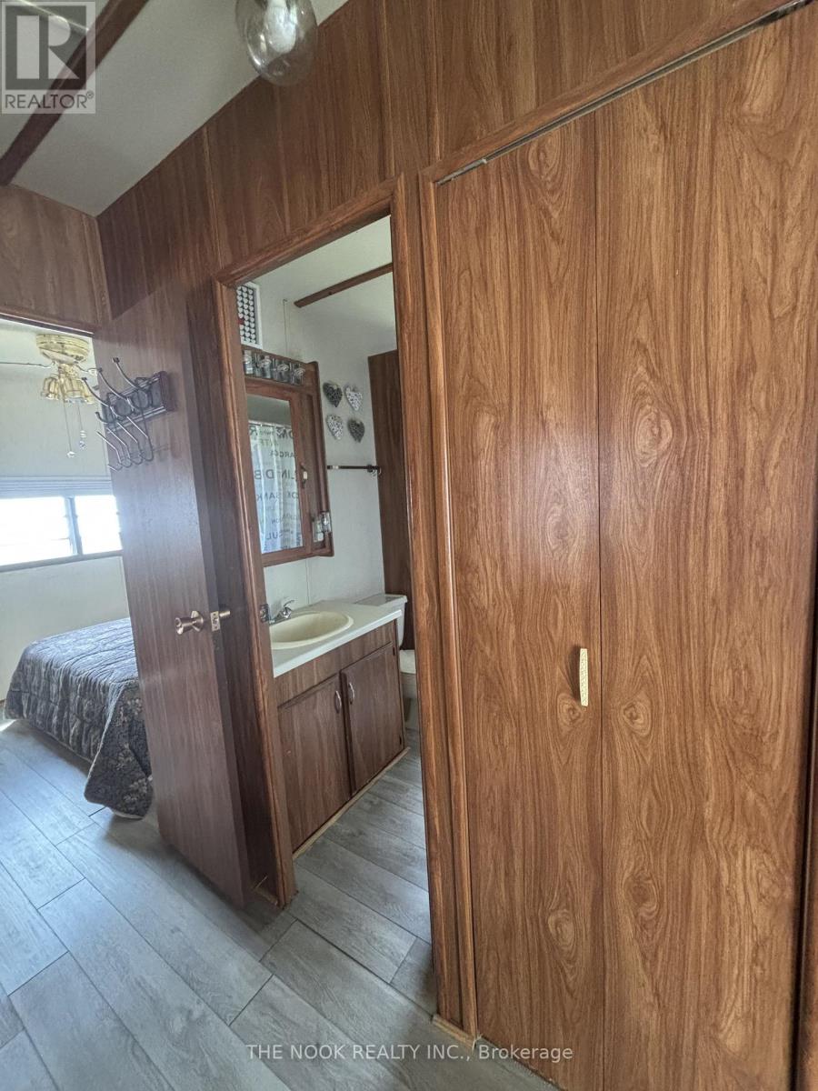 Unit #1 Marina Crescent - 920 Skyline Road, Selwyn, Ontario  K0L 1T0 - Photo 12 - X13134986