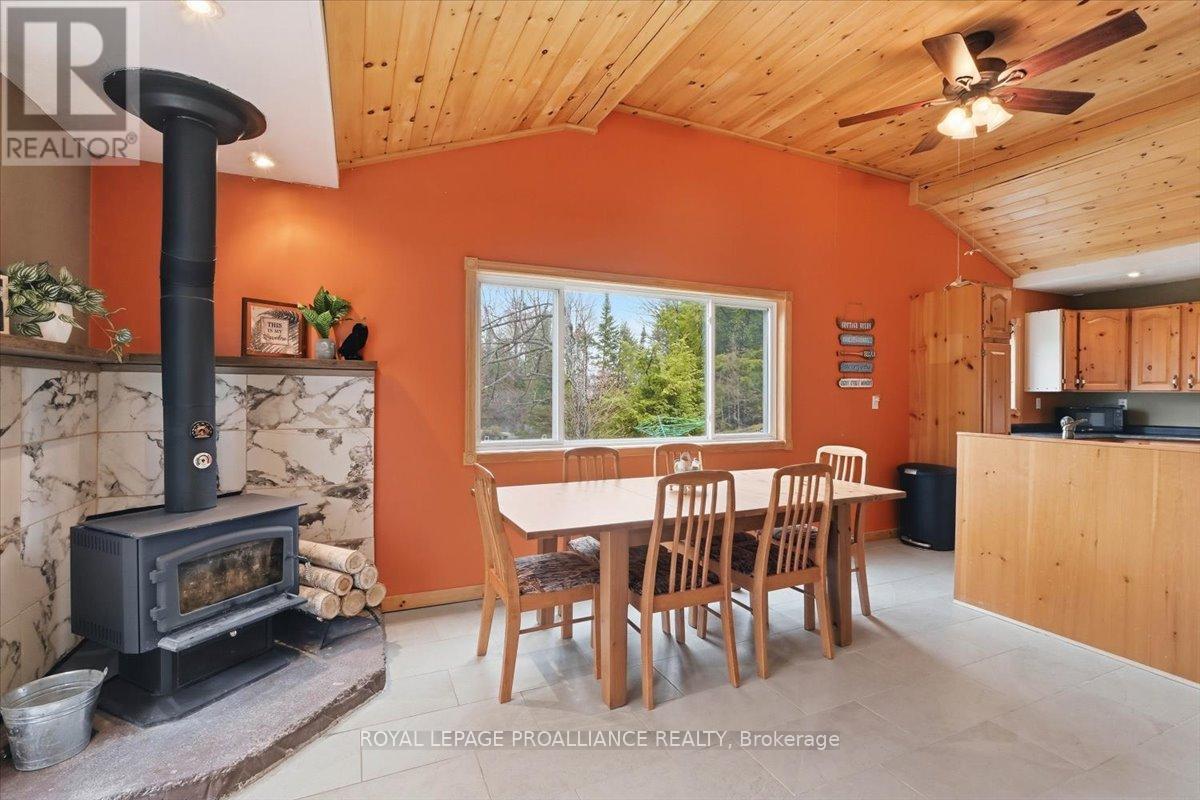 159a Granny's Lane, Addington Highlands (Addington Highlands), Ontario  K0L 1W0 - Photo 8 - X13136060
