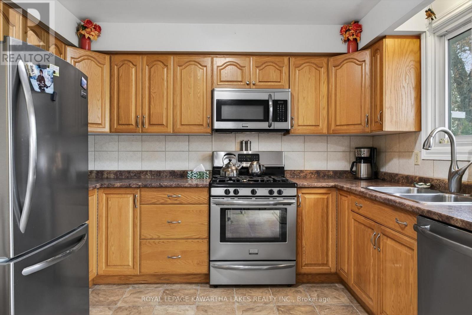 161 Angeline Street N, Kawartha Lakes (Lindsay), Ontario  K9V 4X3 - Photo 11 - X13137680