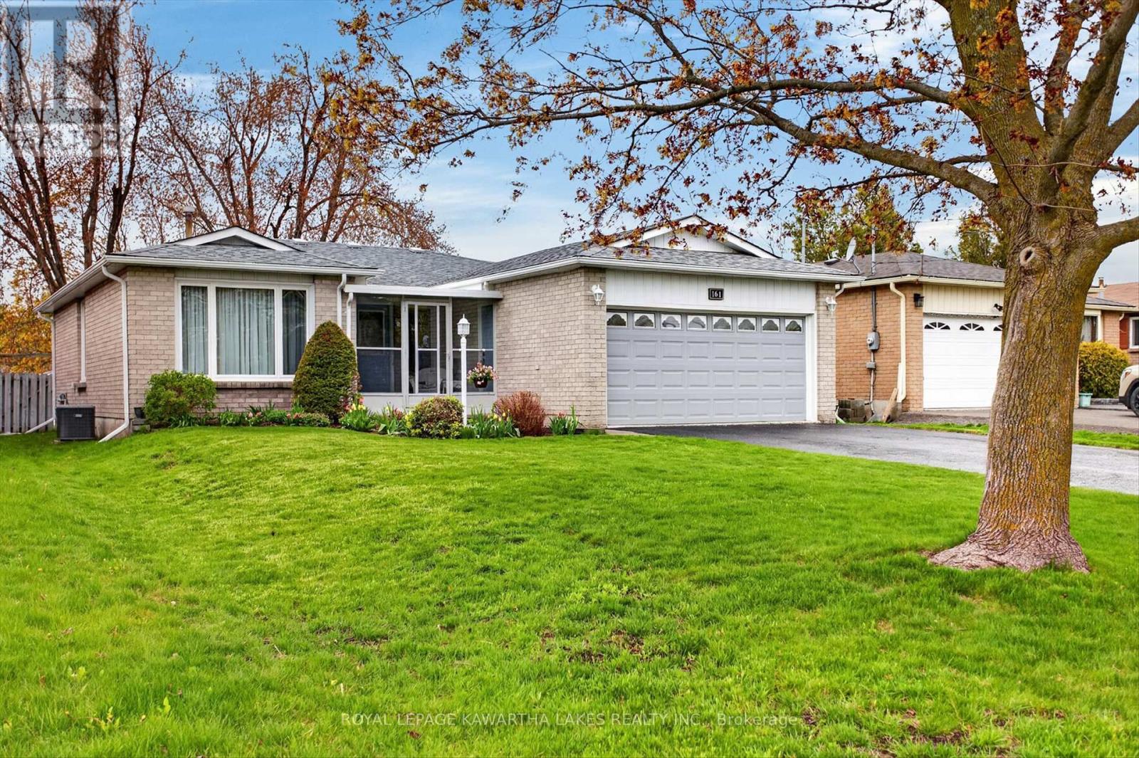161 Angeline Street N, Kawartha Lakes (Lindsay), Ontario  K9V 4X3 - Photo 3 - X13137680