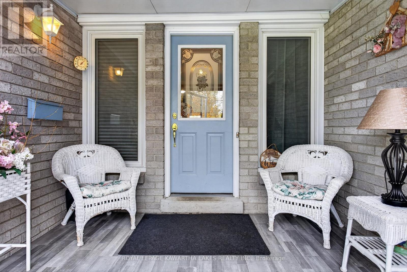 161 Angeline Street N, Kawartha Lakes (Lindsay), Ontario  K9V 4X3 - Photo 6 - X13137680