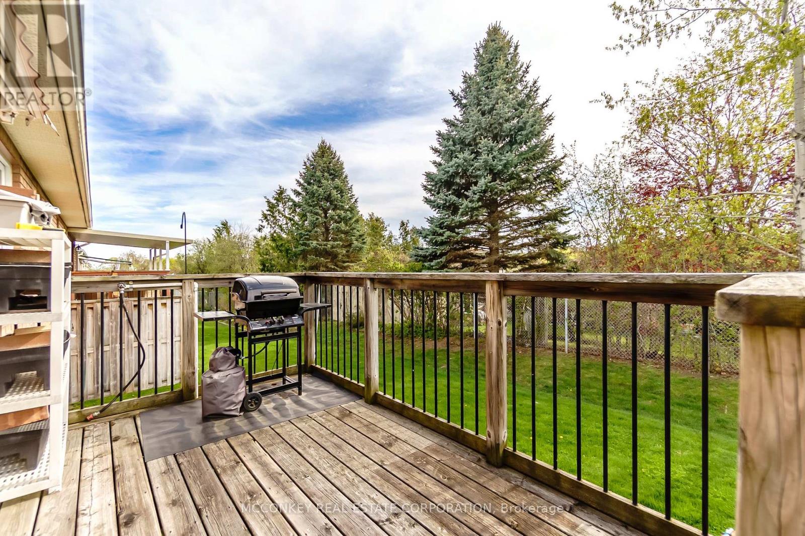 25 Village Crescent, Peterborough (Otonabee Ward 1), Ontario  K9J 8S7 - Photo 12 - X13138226