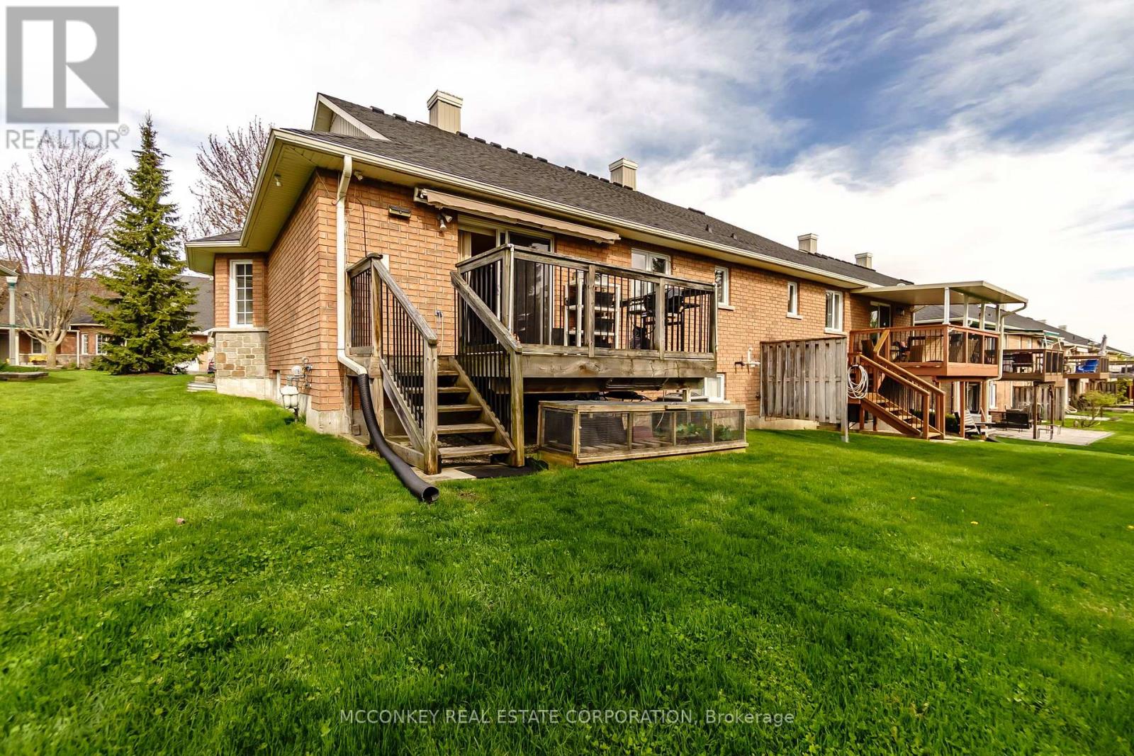 25 Village Crescent, Peterborough (Otonabee Ward 1), Ontario  K9J 8S7 - Photo 13 - X13138226