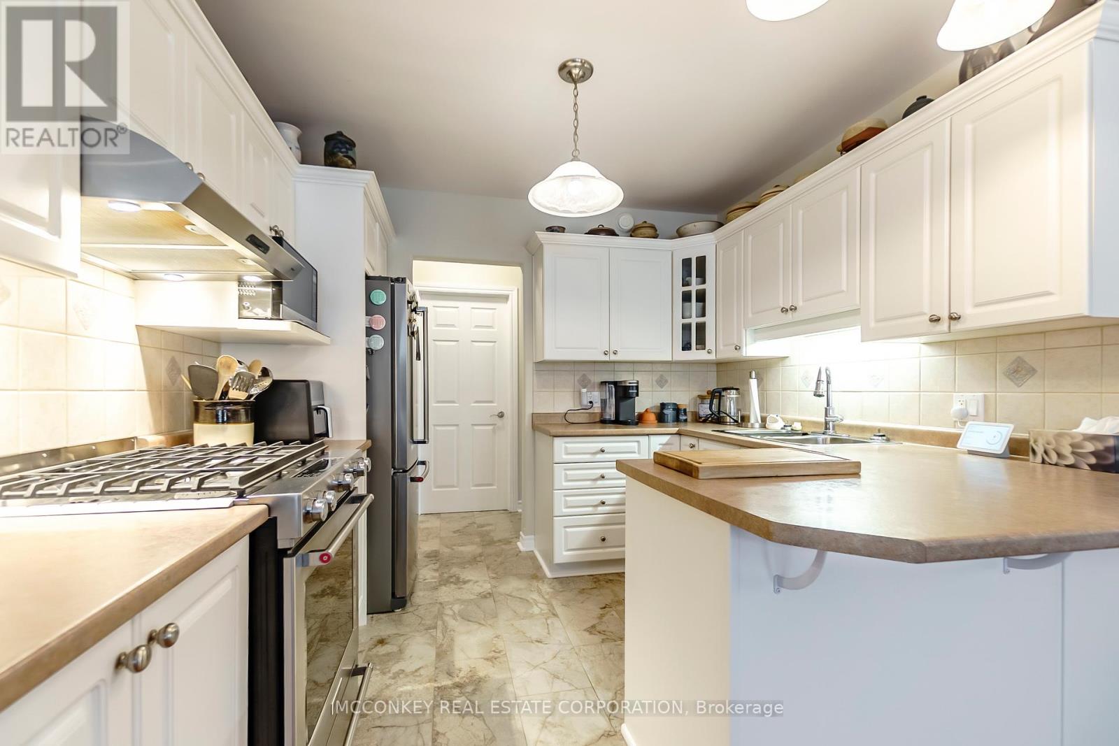 25 Village Crescent, Peterborough (Otonabee Ward 1), Ontario  K9J 8S7 - Photo 16 - X13138226