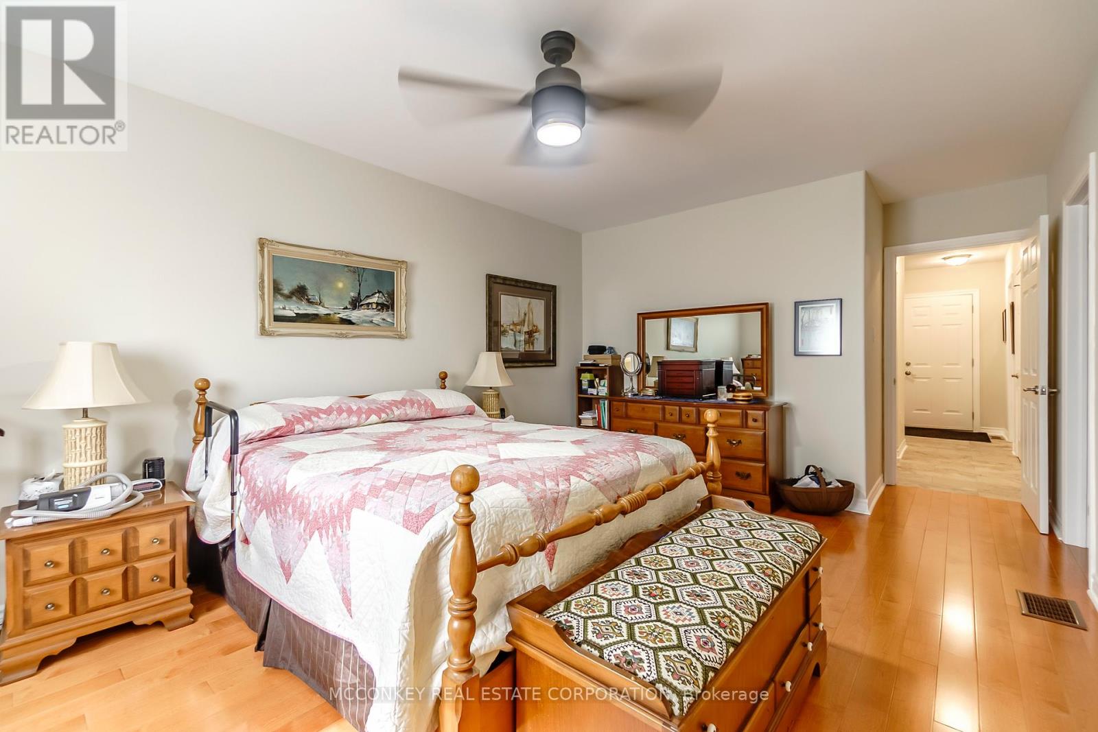 25 Village Crescent, Peterborough (Otonabee Ward 1), Ontario  K9J 8S7 - Photo 25 - X13138226