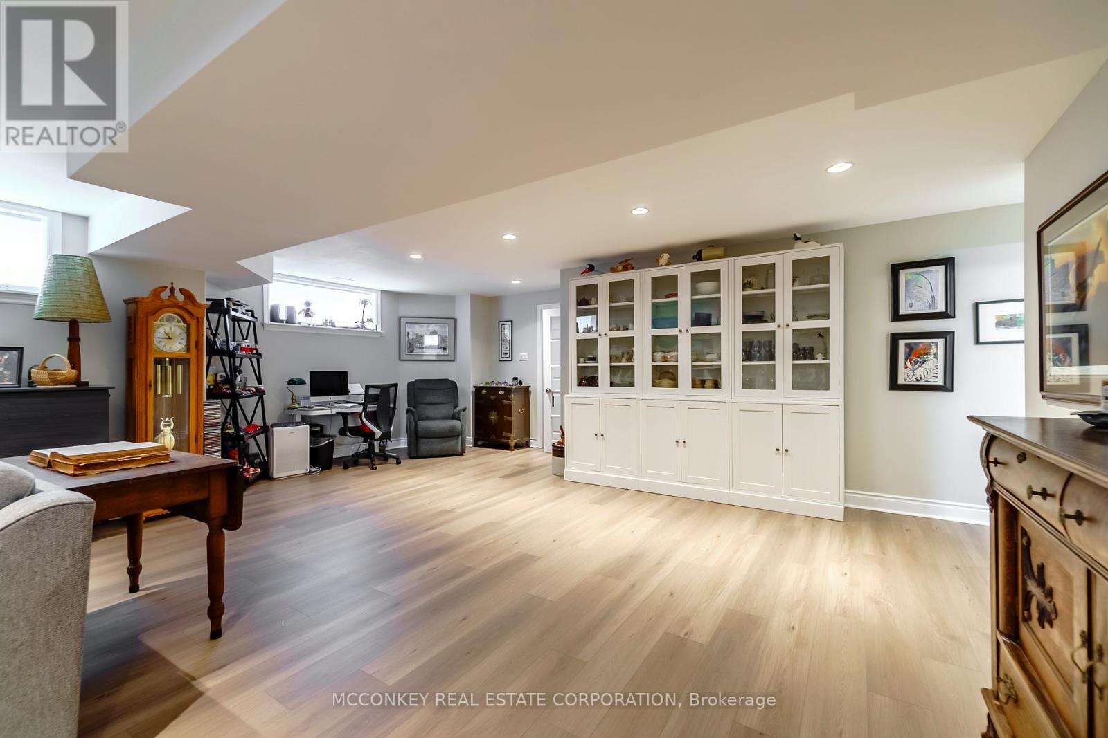 25 Village Crescent, Peterborough (Otonabee Ward 1), Ontario  K9J 8S7 - Photo 34 - X13138226
