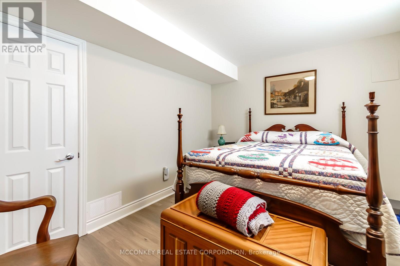 25 Village Crescent, Peterborough (Otonabee Ward 1), Ontario  K9J 8S7 - Photo 43 - X13138226