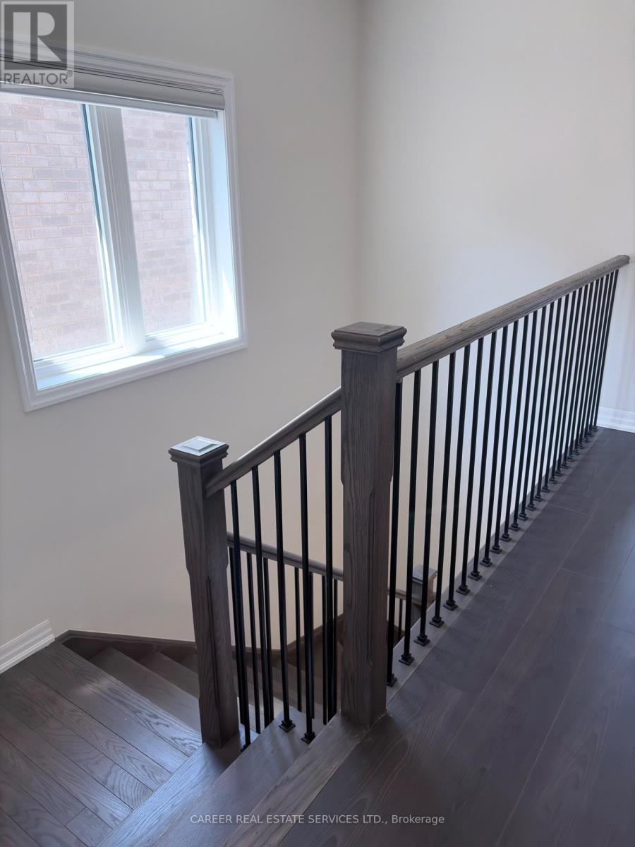 67 Ed Ewert Avenue, Clarington (Newcastle), Ontario  L1B 0W7 - Photo 13 - E13139296