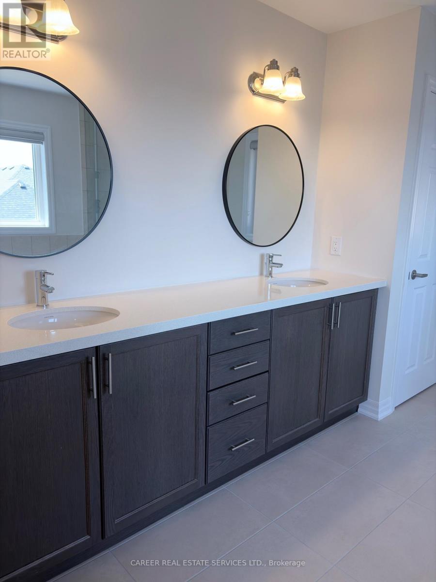 67 Ed Ewert Avenue, Clarington (Newcastle), Ontario  L1B 0W7 - Photo 15 - E13139296