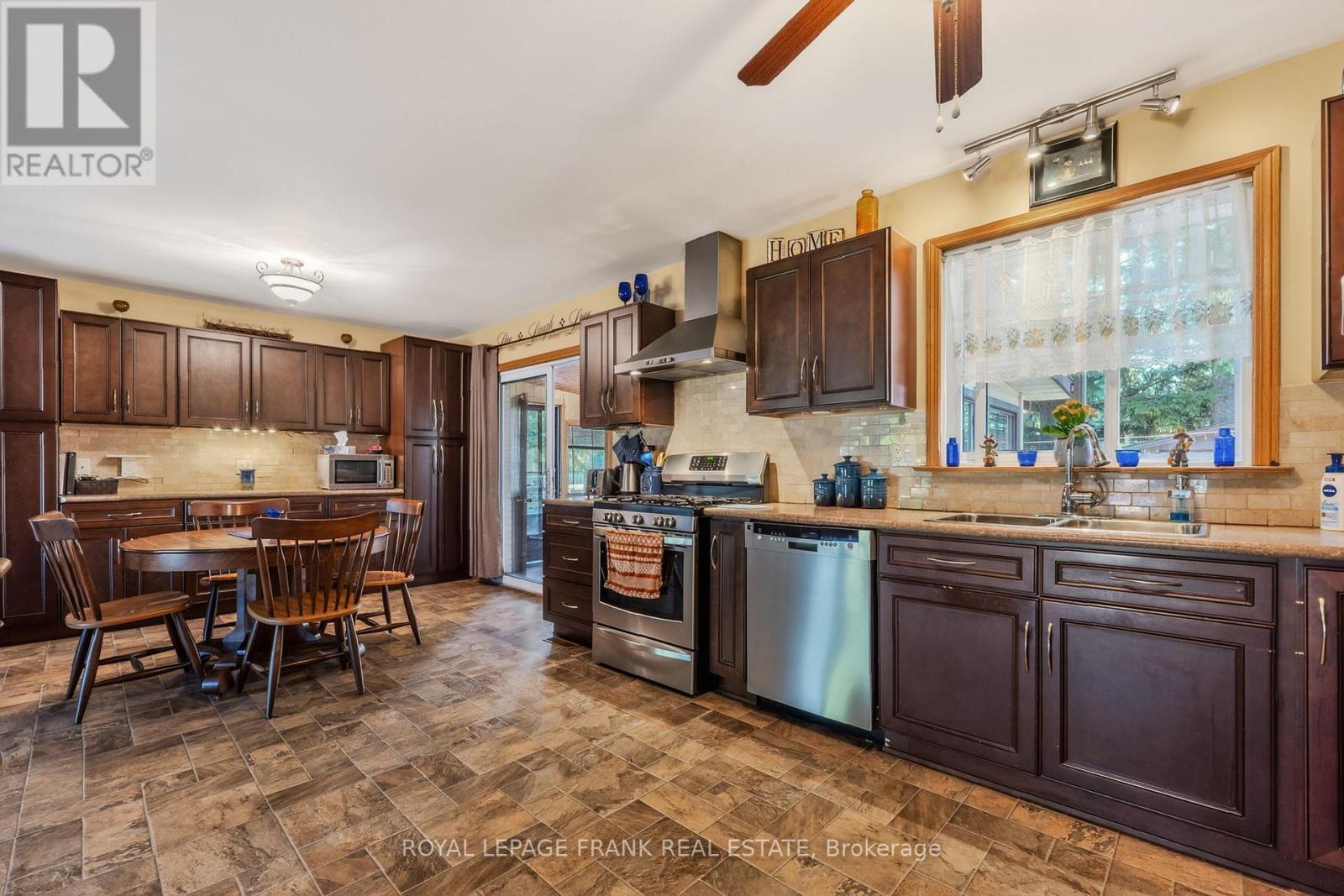 2304 Old Norwood Road, Otonabee-South Monaghan, Ontario  K9J 0G6 - Photo 11 - X13141612