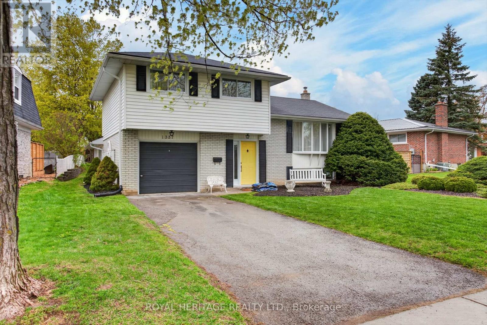 1337 Franklin Drive W, Peterborough (Northcrest Ward 5), Ontario  K9H 6Z5 - Photo 3 - X13141708