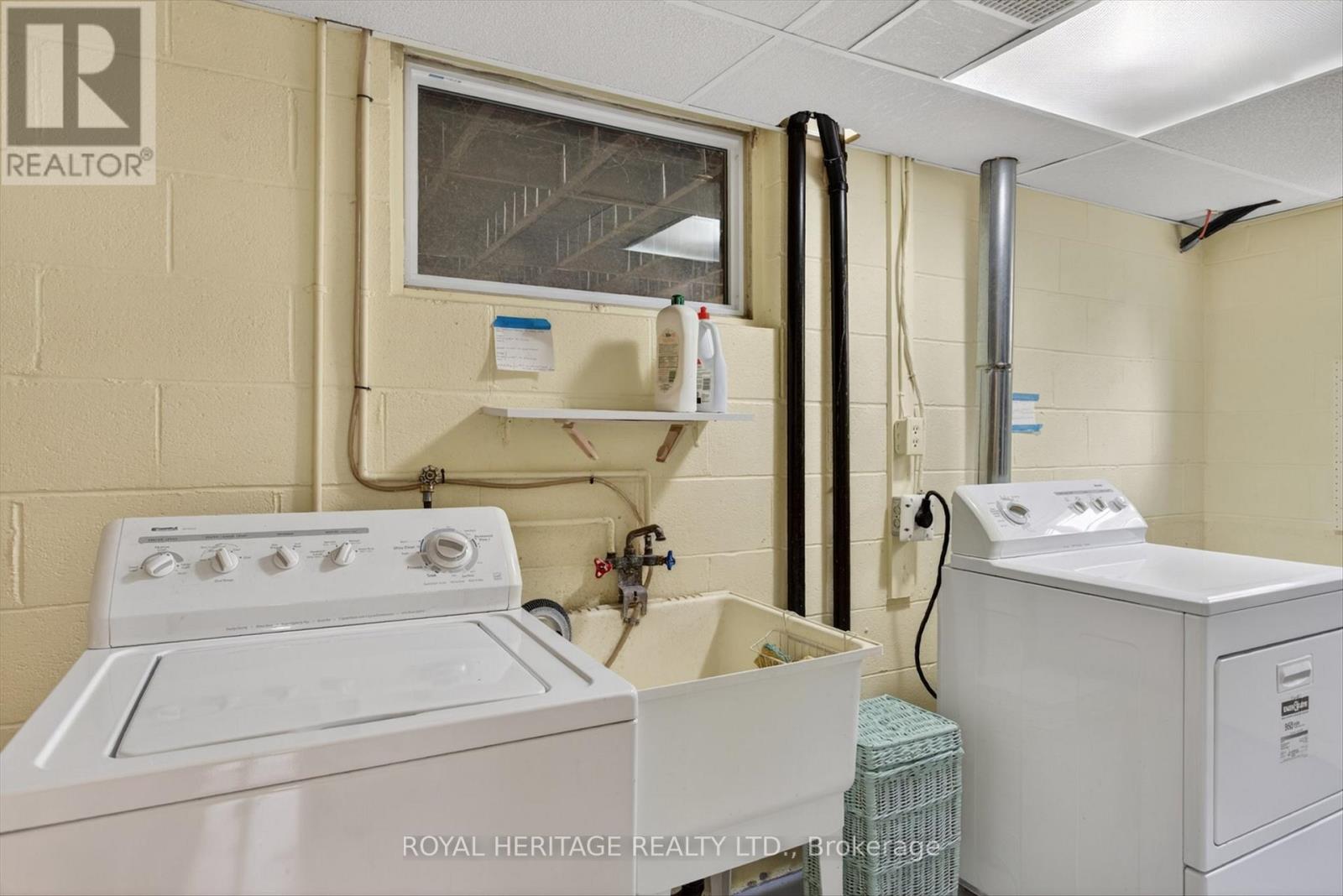 1337 Franklin Drive W, Peterborough (Northcrest Ward 5), Ontario  K9H 6Z5 - Photo 35 - X13141708