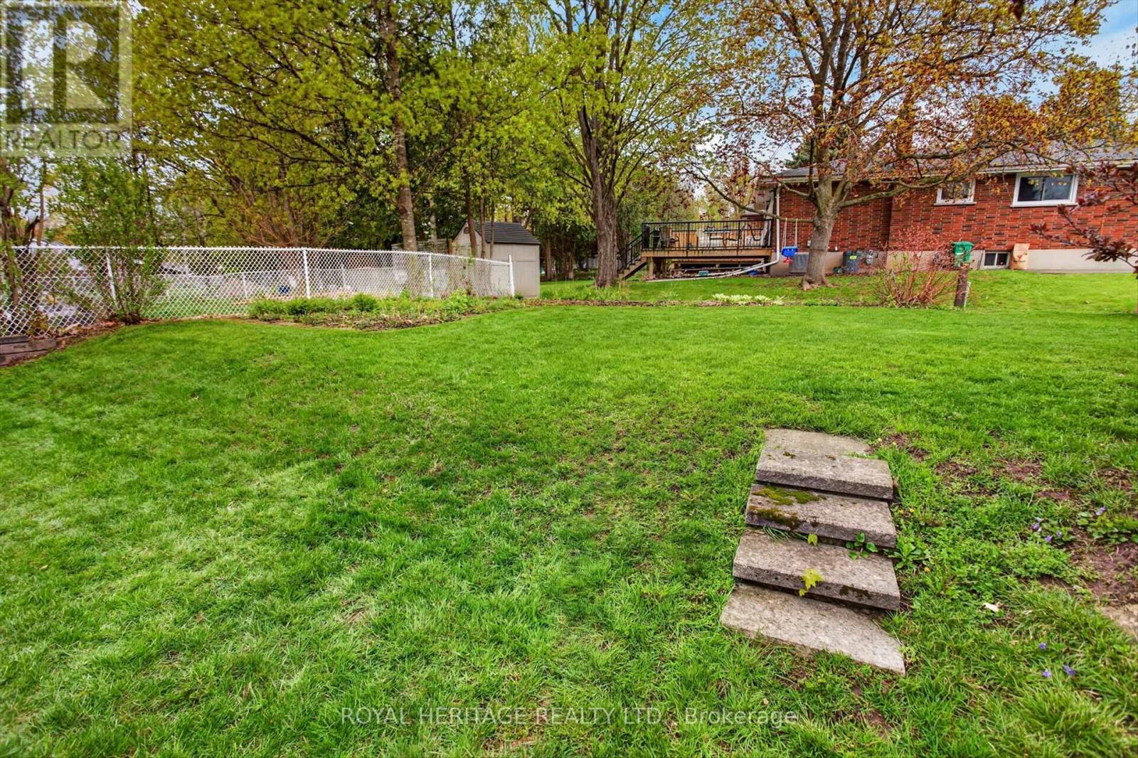 1337 Franklin Drive W, Peterborough (Northcrest Ward 5), Ontario  K9H 6Z5 - Photo 42 - X13141708