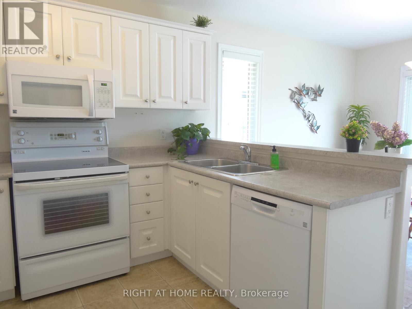 14 Matchett Crescent, Kawartha Lakes (Lindsay), Ontario  K9V 0G8 - Photo 11 - X13142516