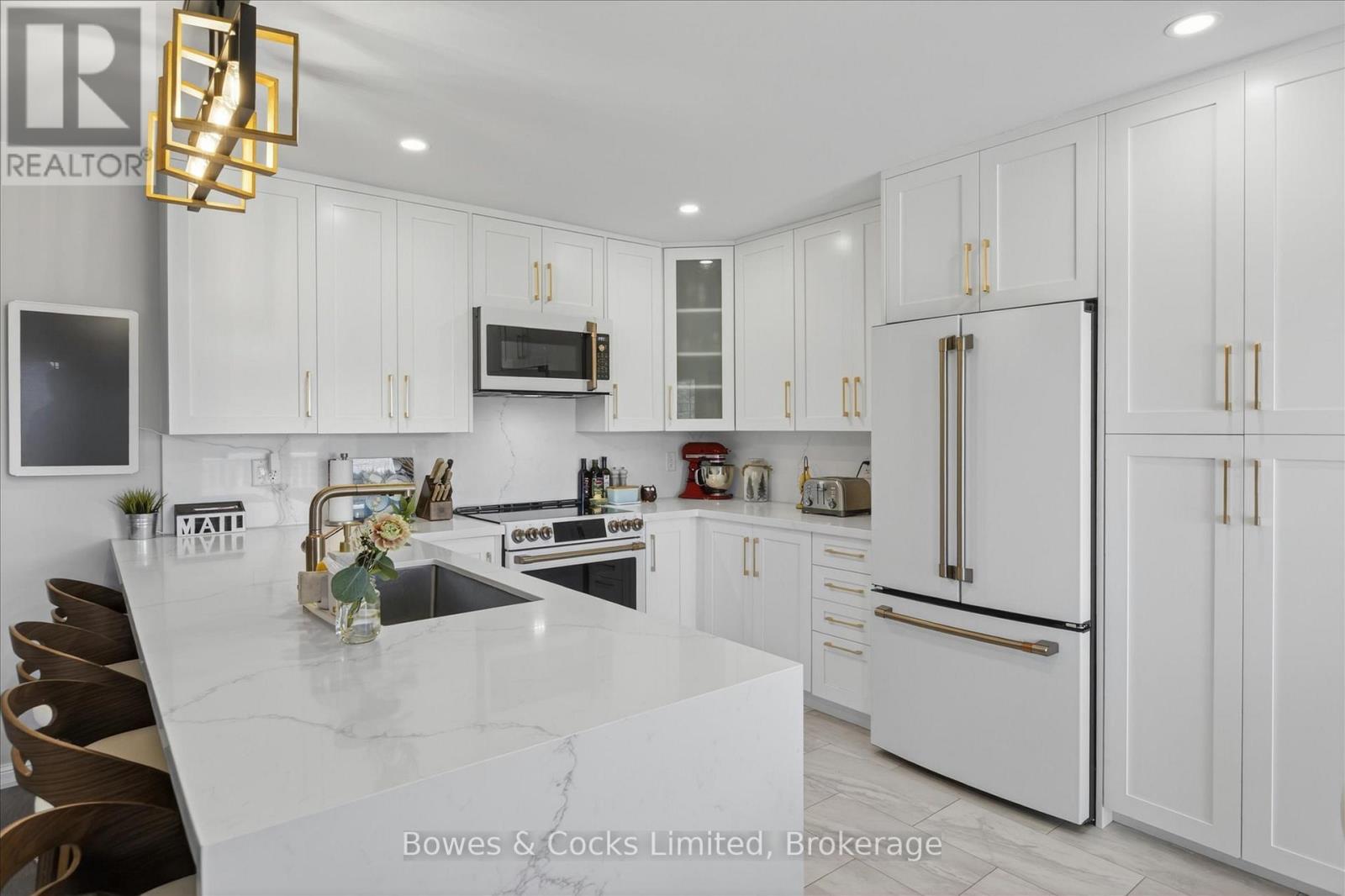 1715 Ravenwood Drive, Peterborough (Monaghan Ward 2), Ontario  K9K 2P6 - Photo 12 - X13142618