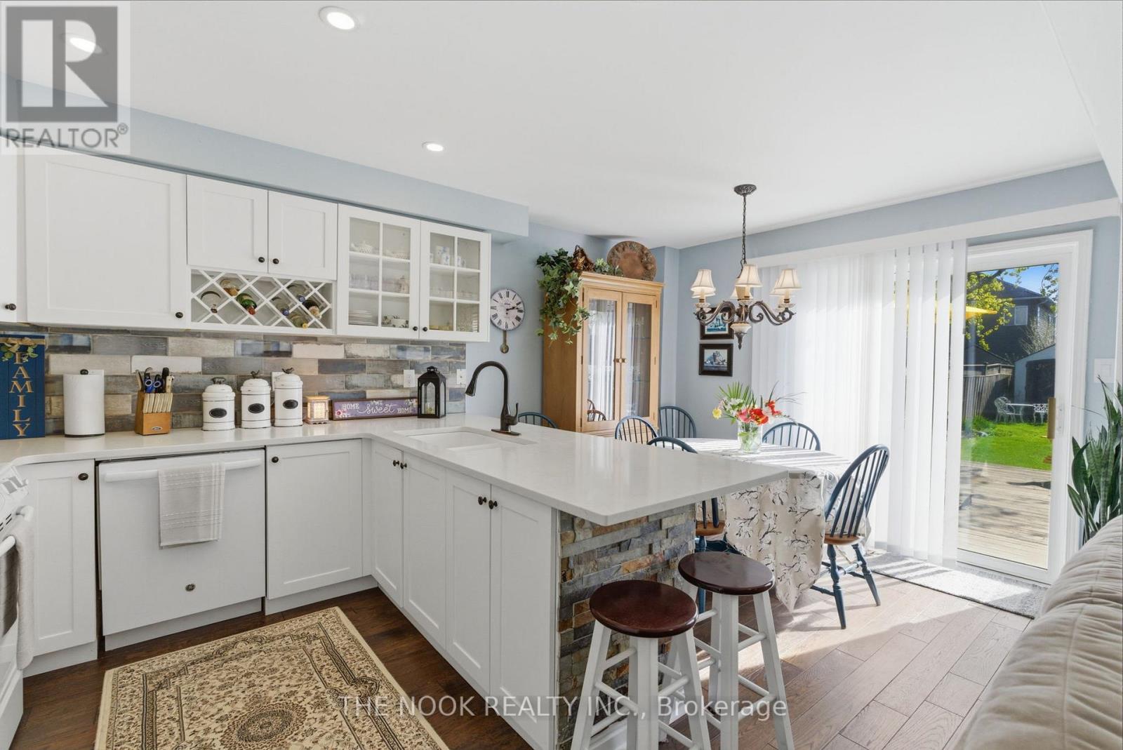 70 Beacham Crescent, Clarington (Newcastle), Ontario  L1B 1N1 - Photo 13 - E13143182