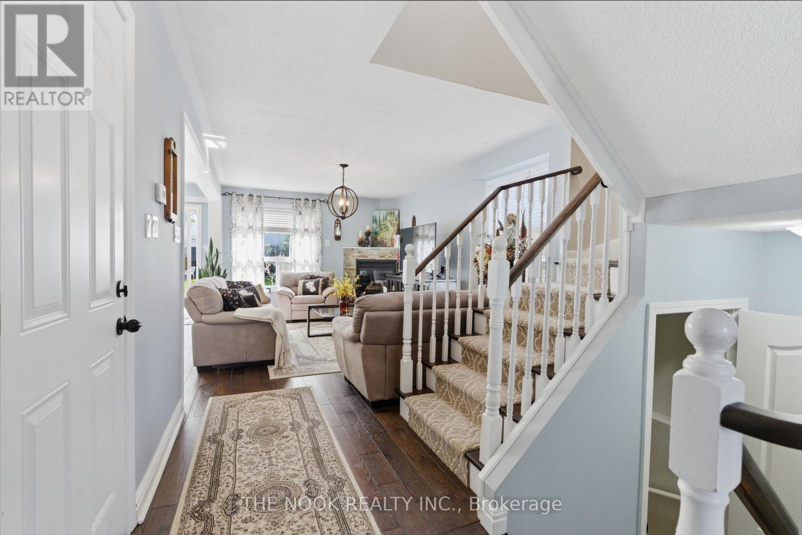 70 Beacham Crescent, Clarington (Newcastle), Ontario  L1B 1N1 - Photo 9 - E13143182